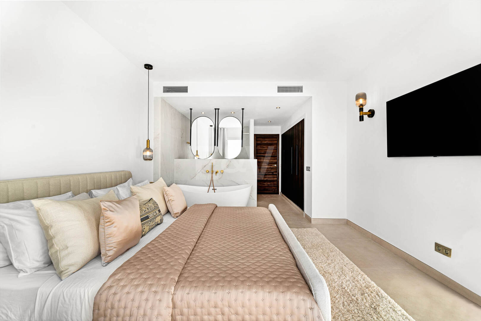 Exceptional Penthouse with Breathtaking Sea Views