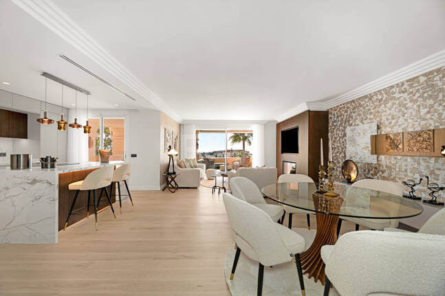 Spacious Apartment with Sea Views in a Prestigious Gated Community