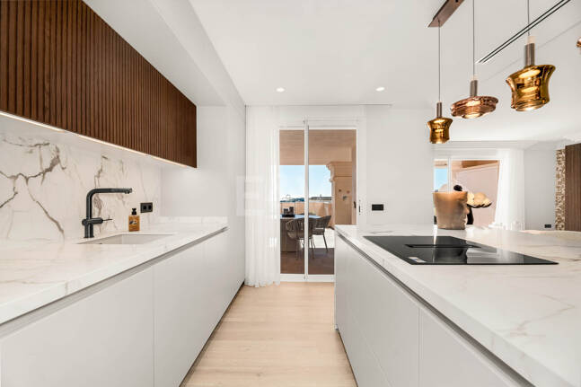 Spacious Apartment with Sea Views in a Prestigious Gated Community