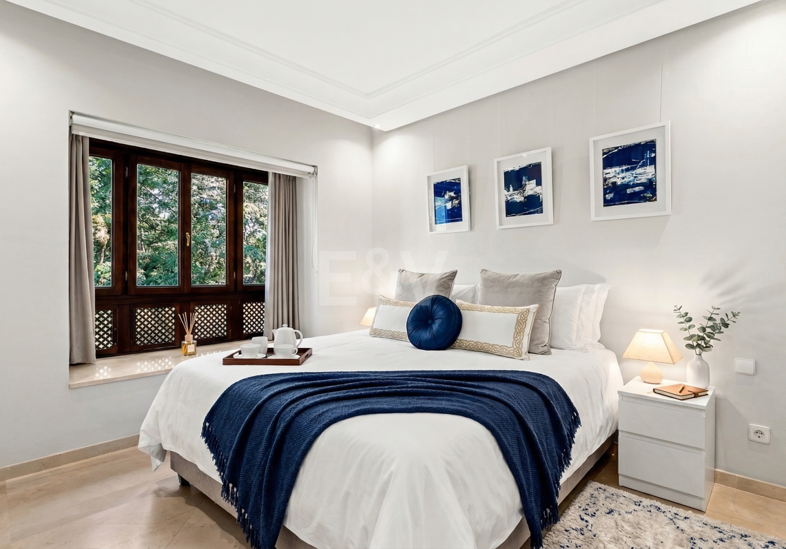 Elegancki apartament w Beachfront Gated Community, Walking Distance to Puerto Banús