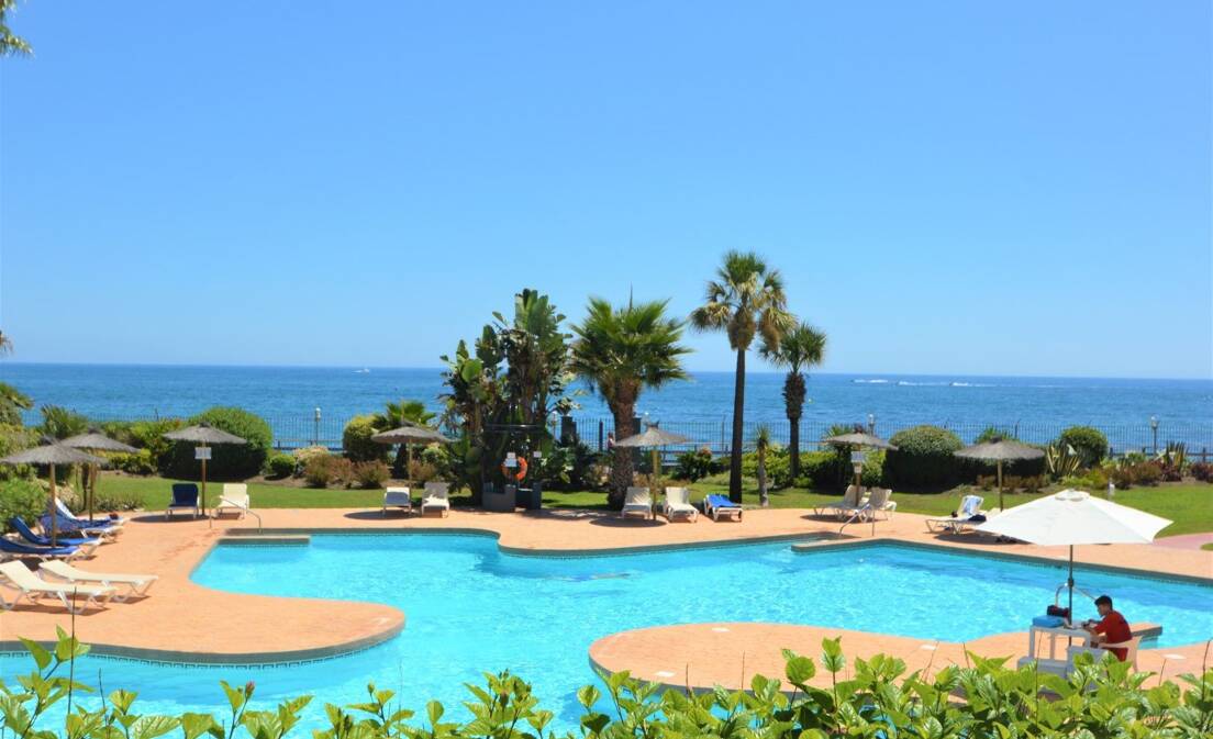 Apartamento elegante frente a la playa