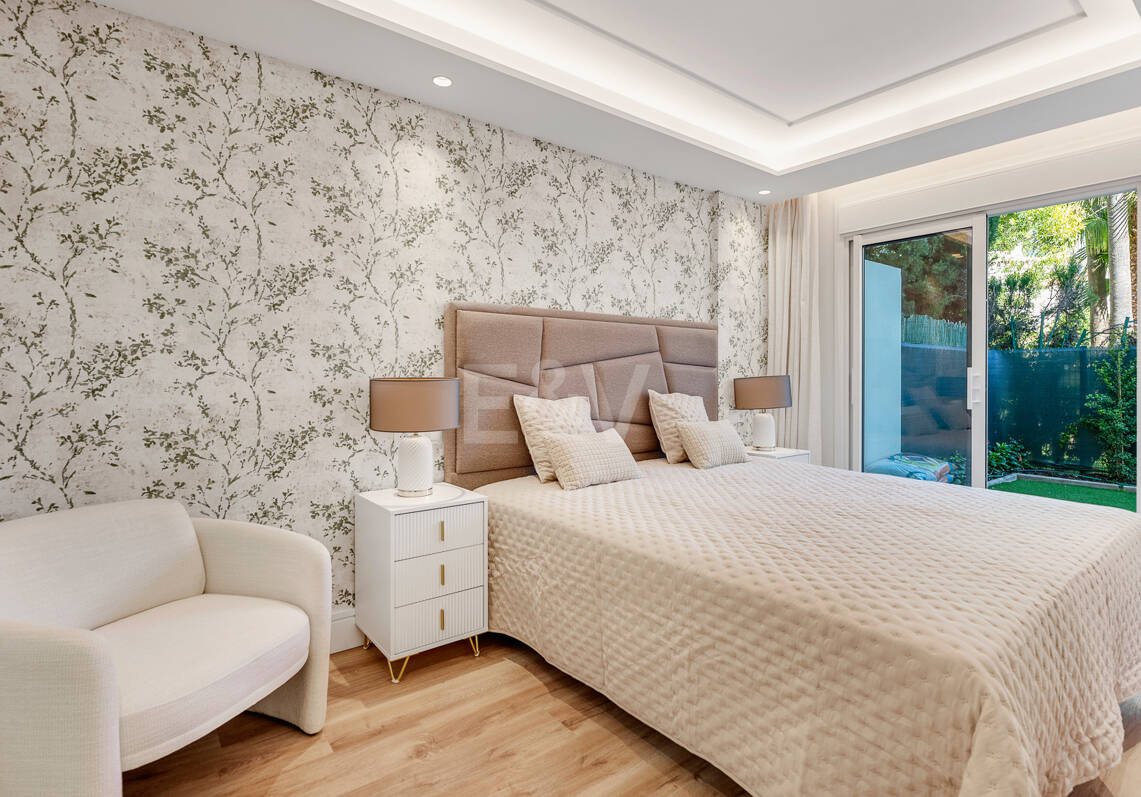 Moderne Erdgeschosswohnung in erstklassiger Küstenlage