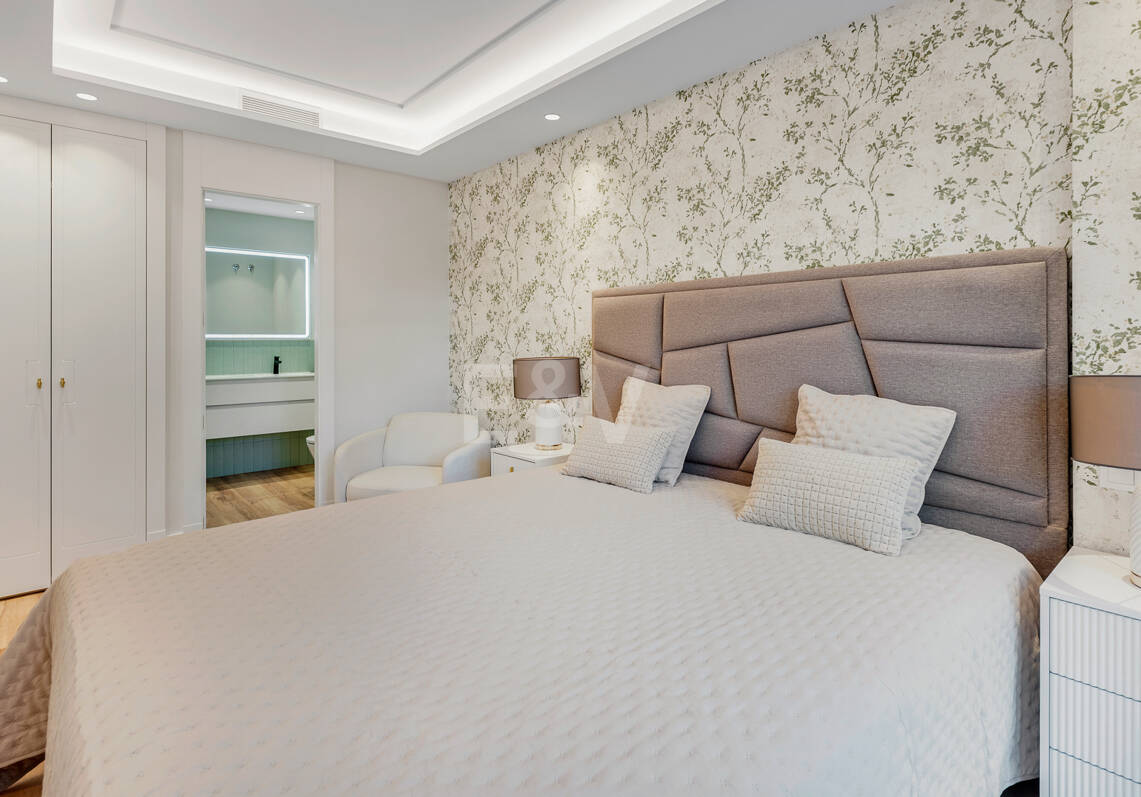 Moderne Erdgeschosswohnung in erstklassiger Küstenlage