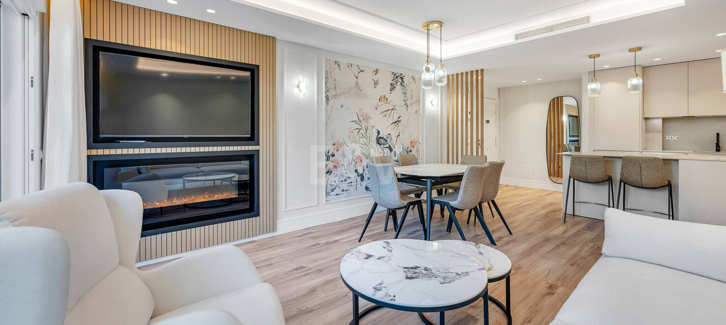 Apartamento moderno en planta baja con ubicación costera privilegiada