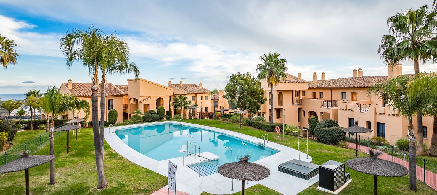 Dreamlike Terraced Penthouse Enhanced by Endless Horizons Views