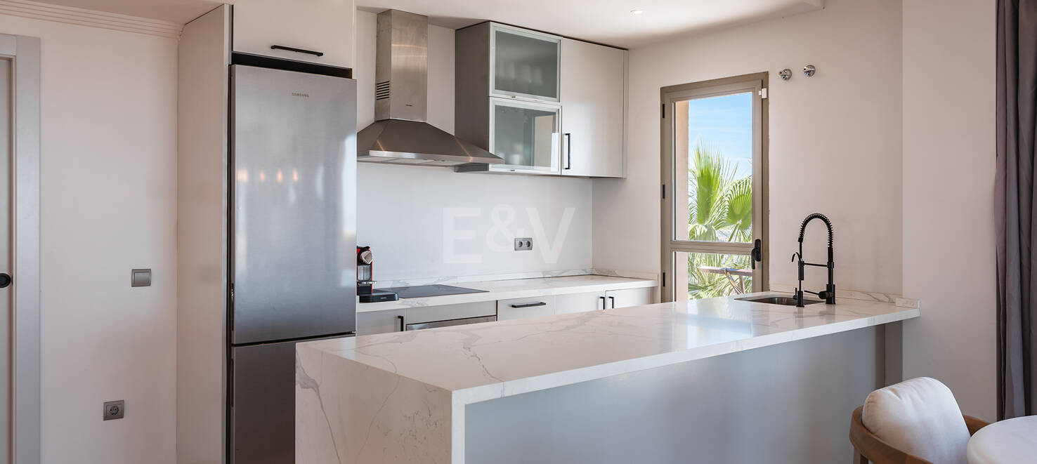 Dreamlike Terraced Penthouse Enhanced by Endless Horizons Views