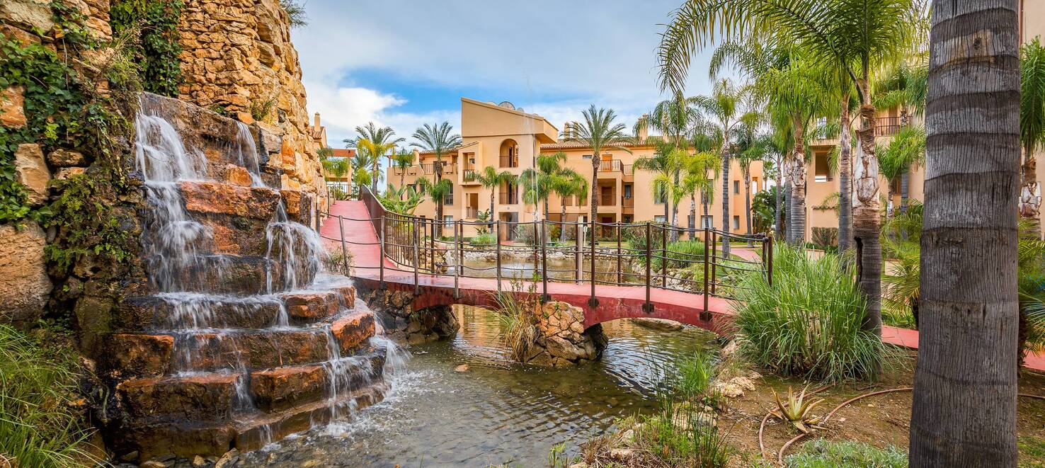 Dreamlike Terraced Penthouse Enhanced by Endless Horizons Views