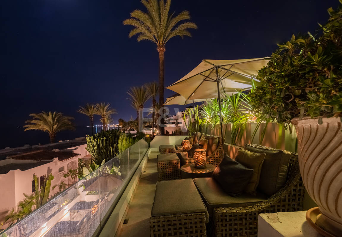 Contemporary Coastal Villa Steps from the Sea