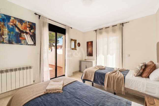Penthouse with impressive Rooftop Solarium in Nueva Andalucía