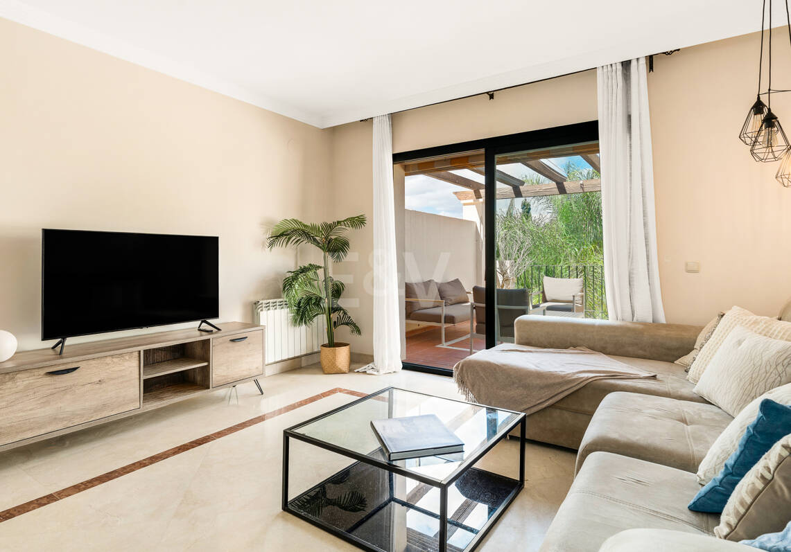Penthouse with impressive Rooftop Solarium in Nueva Andalucía