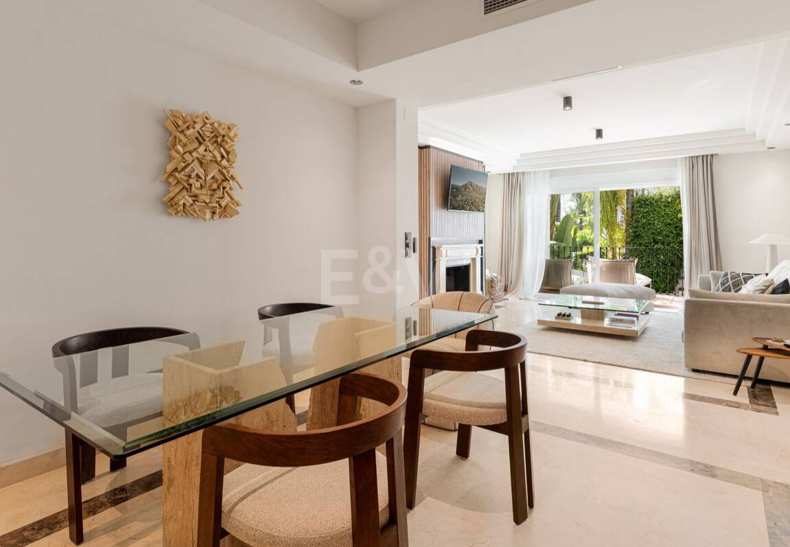 Acogedor apartamento en planta baja en Montebello Hills