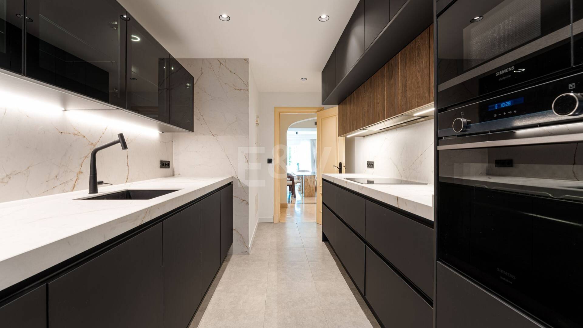 Acogedor apartamento en planta baja en Montebello Hills