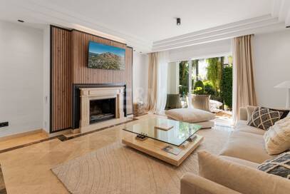 Acogedor apartamento en planta baja en Montebello Hills