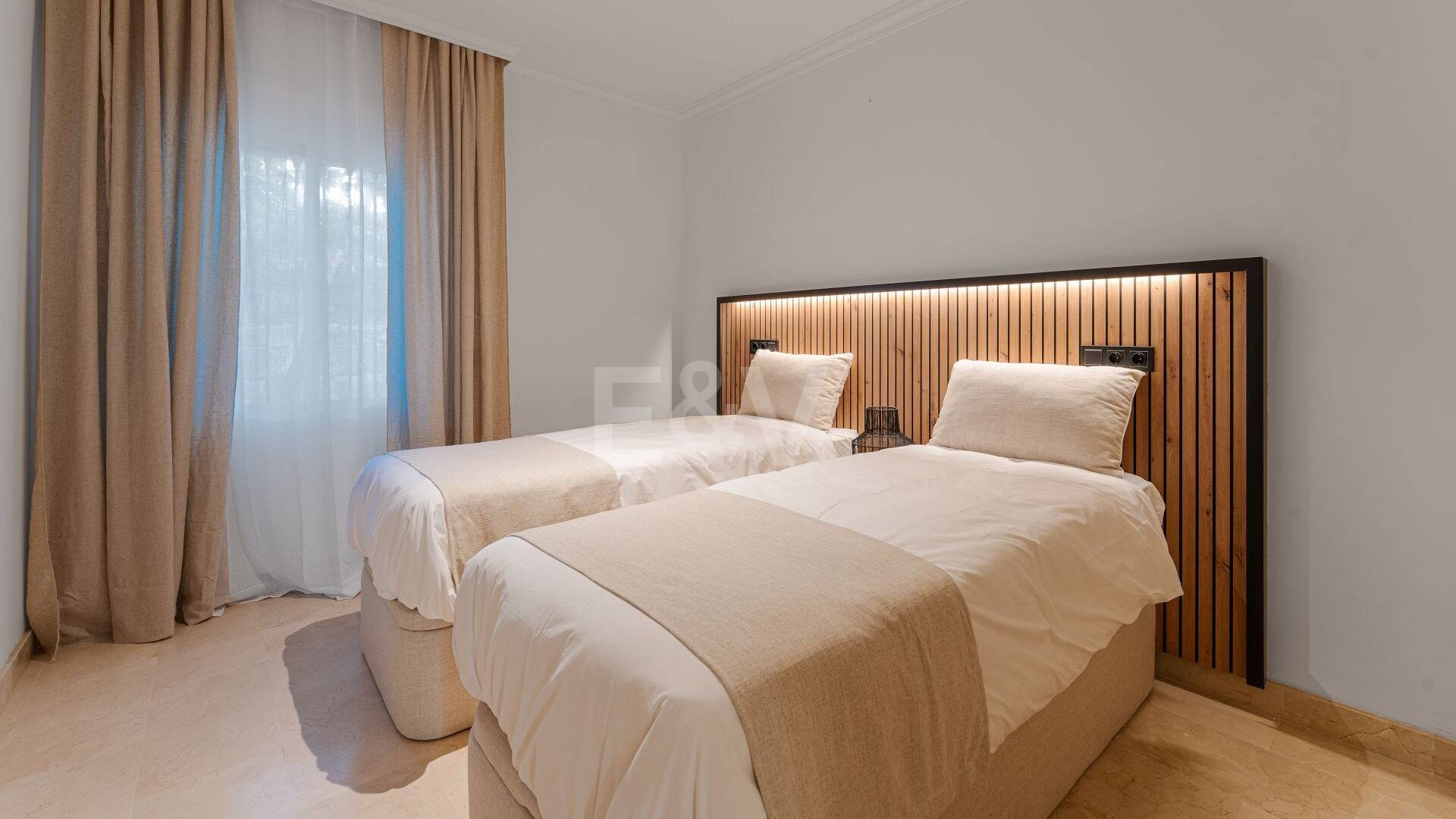 Acogedor apartamento en planta baja en Montebello Hills