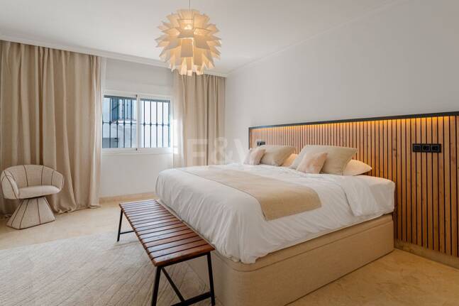 Acogedor apartamento en planta baja en Montebello Hills