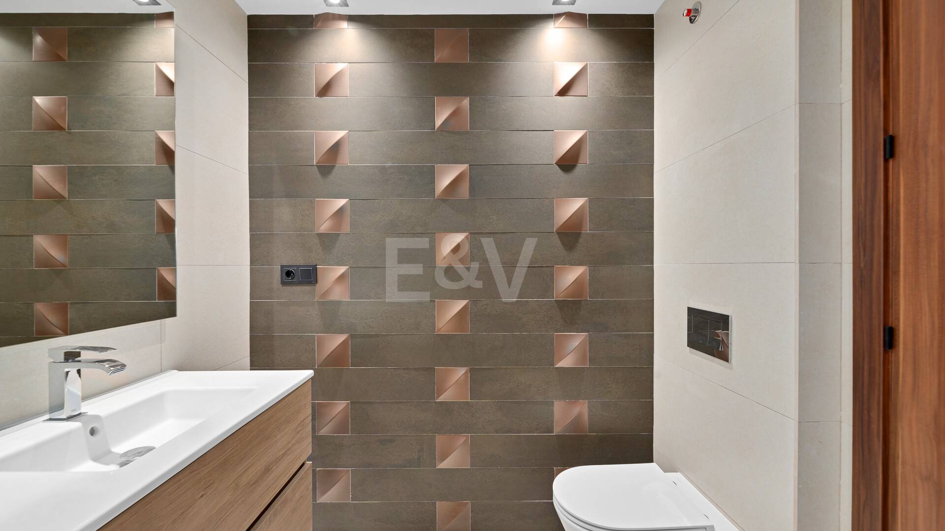 Luxury brand new apartment with open sea views