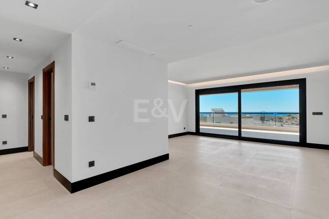 Luxury brand new apartment with open sea views