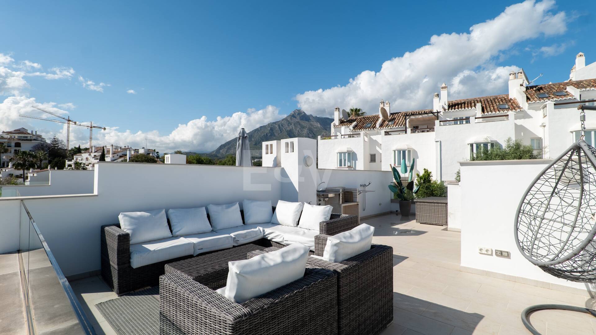 Dom szeregowy na sprzedaż w Marbella Golden Mile, Marbella (Wszystkie obszary)