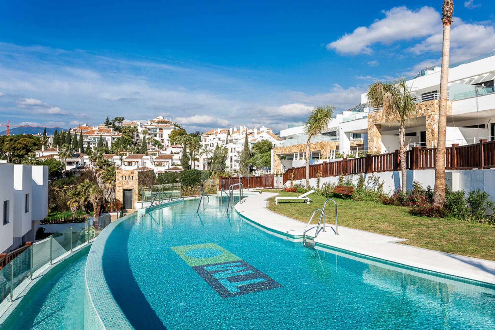 Dom szeregowy na sprzedaż w Marbella Golden Mile, Marbella (Wszystkie obszary)