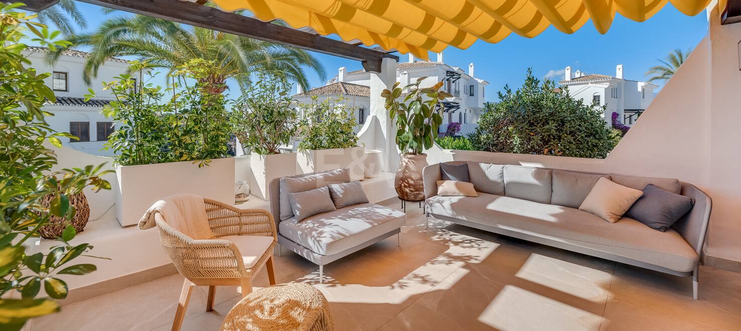 Markplanslägenhet till salu i Nueva Andalucia, Marbella