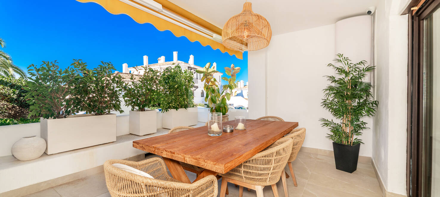 Markplanslägenhet till salu i Nueva Andalucia, Marbella