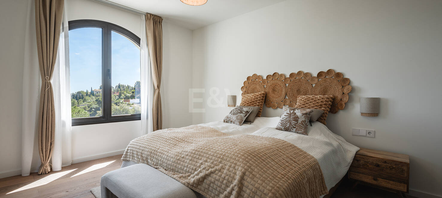 Exquisit renovierte Luxusvilla mit Meerblick