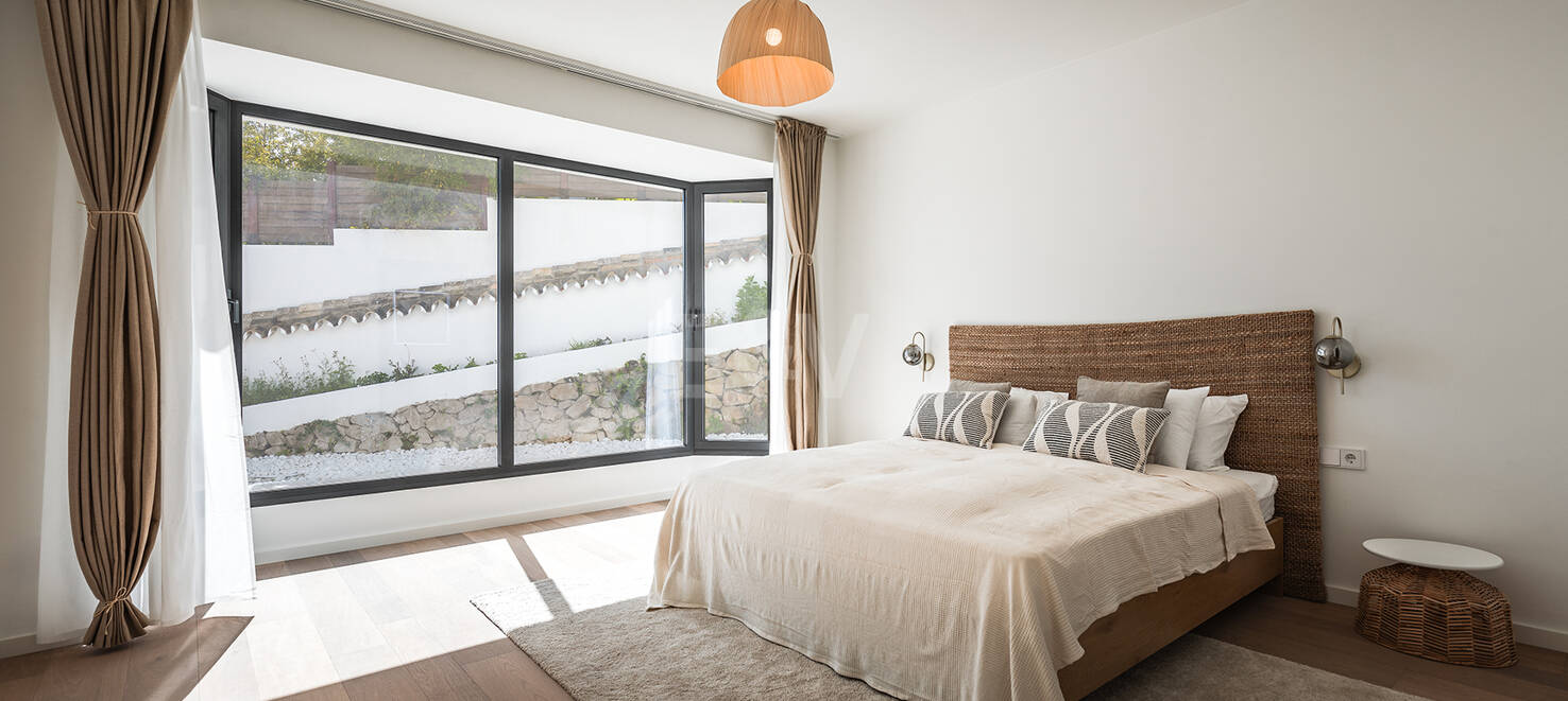 Exquisit renovierte Luxusvilla mit Meerblick