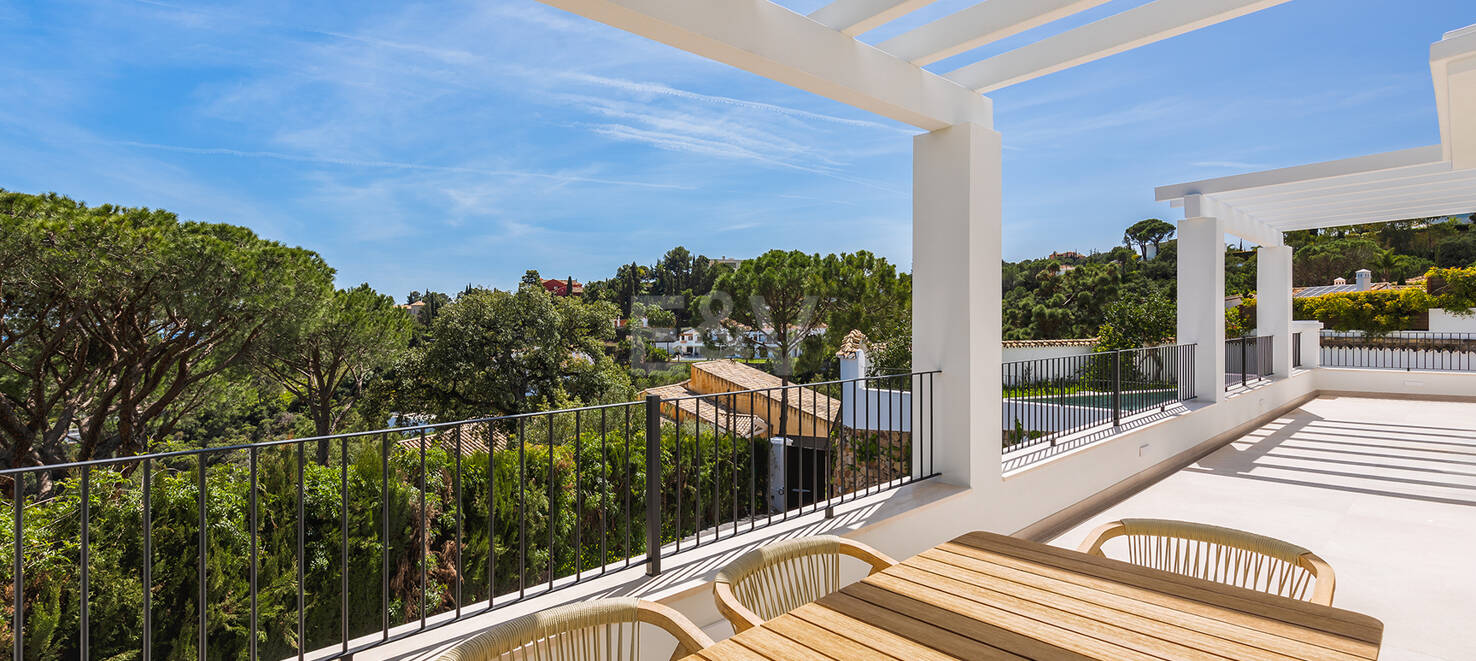 Exquisit renovierte Luxusvilla mit Meerblick