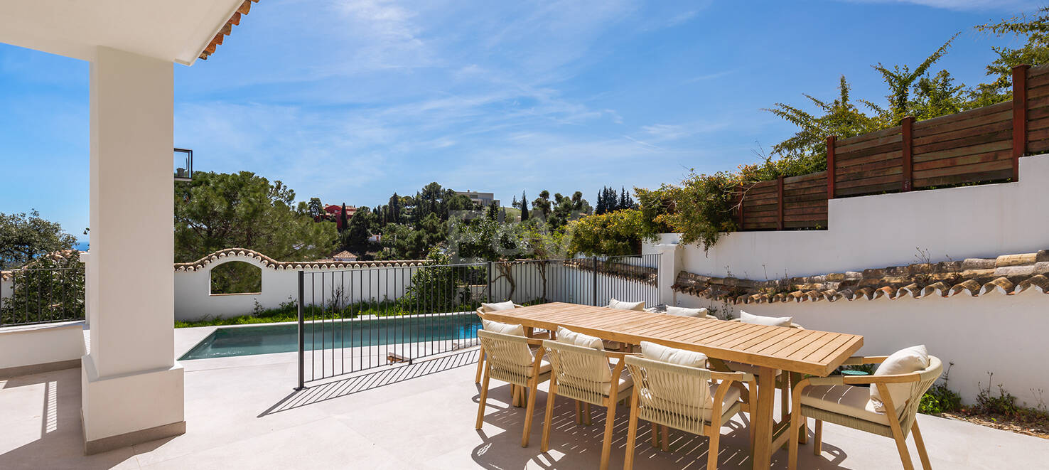 Exquisit renovierte Luxusvilla mit Meerblick