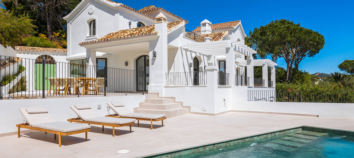 Exquisit renovierte Luxusvilla mit Meerblick