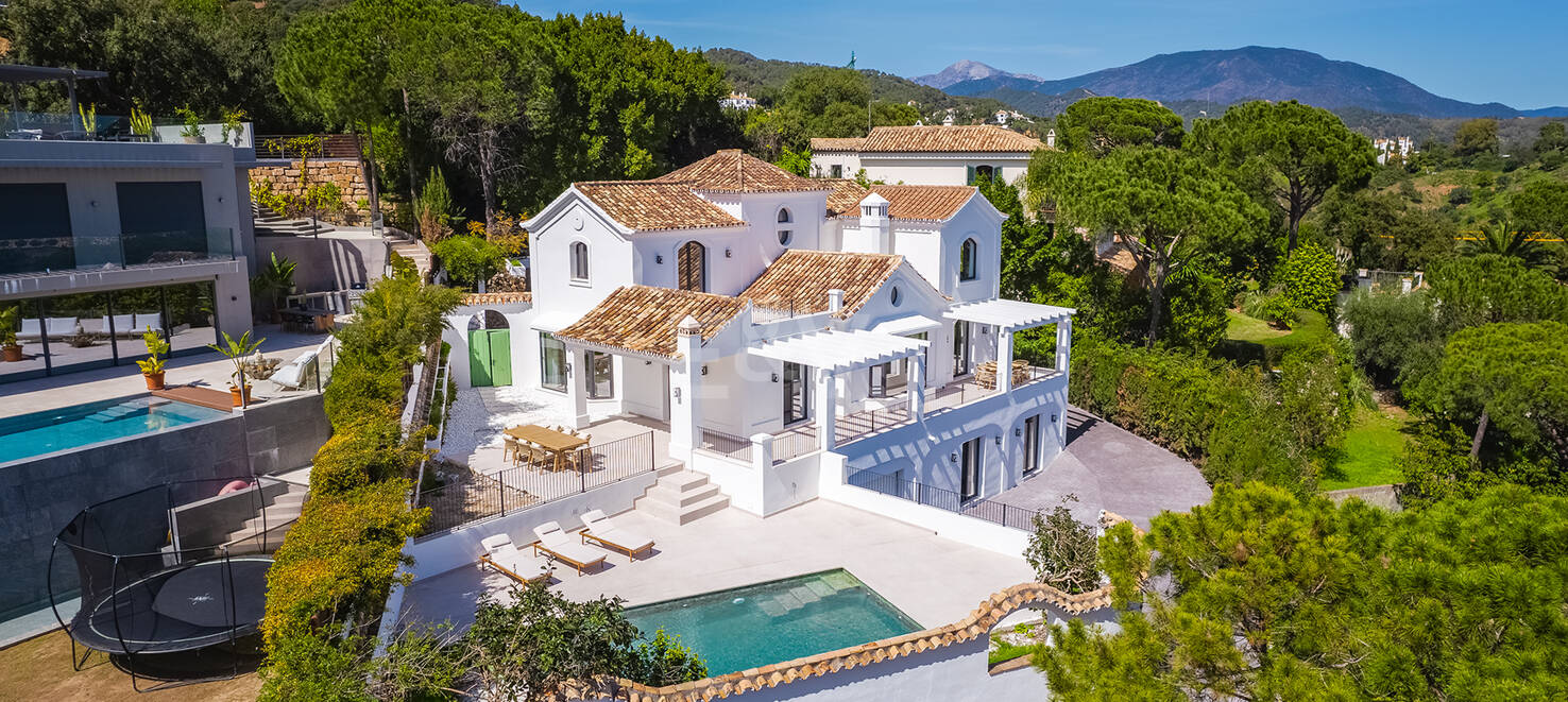 Exquisit renovierte Luxusvilla mit Meerblick