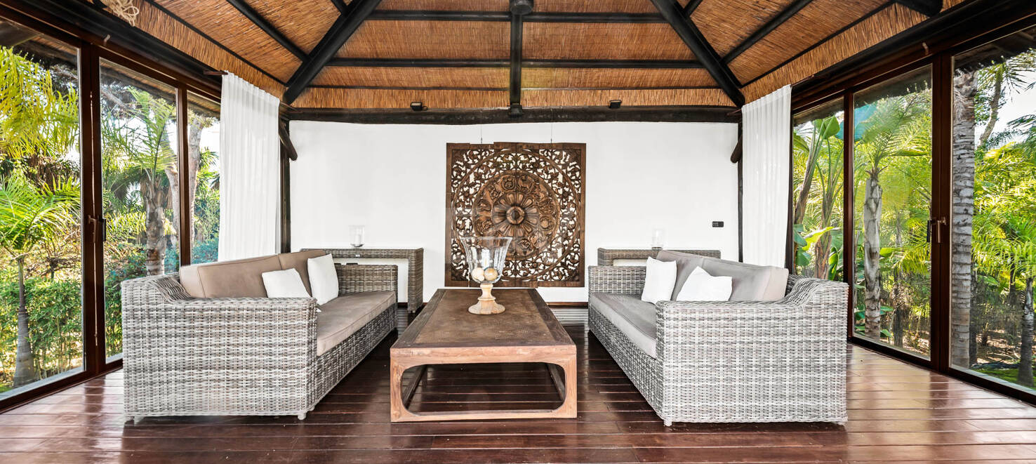 Eine einzigartige Villa mit Gästehaus auf weitläufigem Gelände