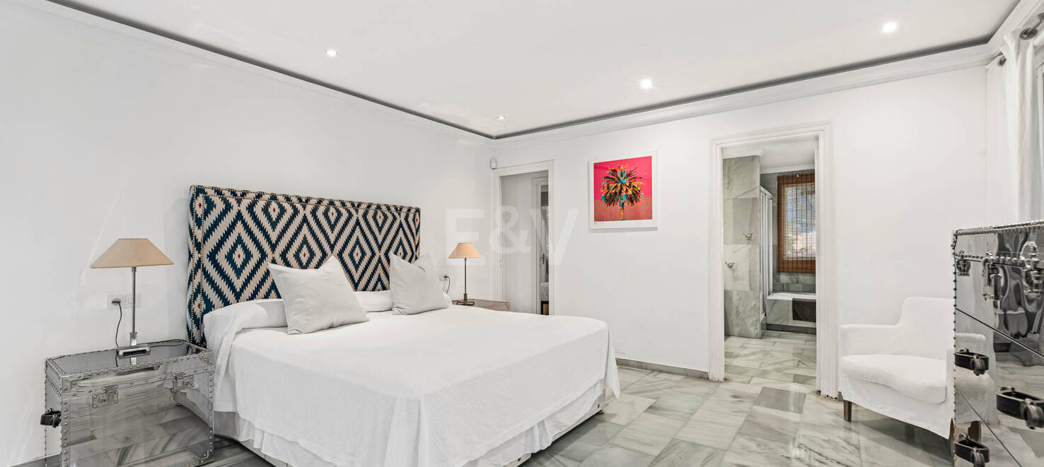 Eine einzigartige Villa mit Gästehaus auf weitläufigem Gelände