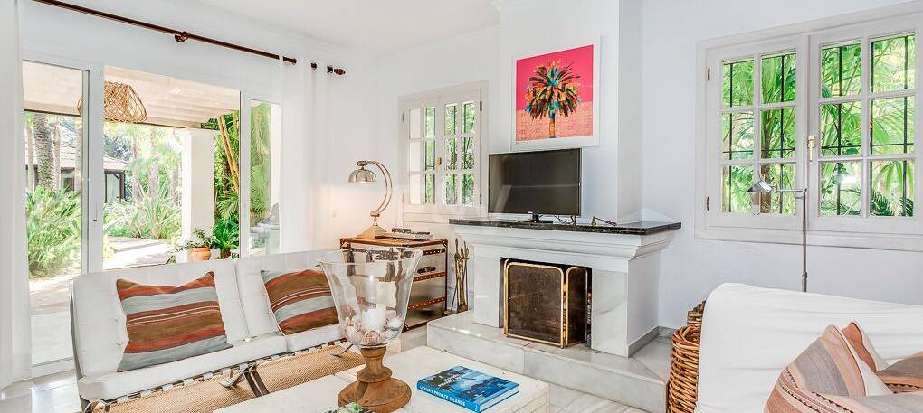 Eine einzigartige Villa mit Gästehaus auf weitläufigem Gelände