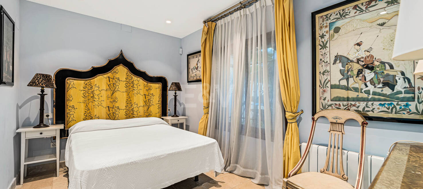 Eine einzigartige Villa mit Gästehaus auf weitläufigem Gelände