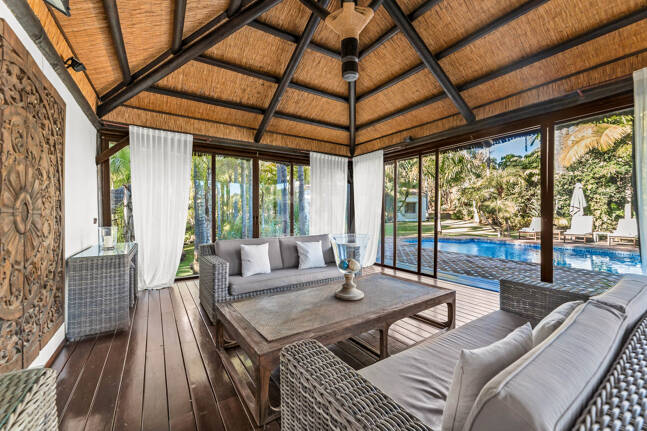 Eine einzigartige Villa mit Gästehaus auf weitläufigem Gelände