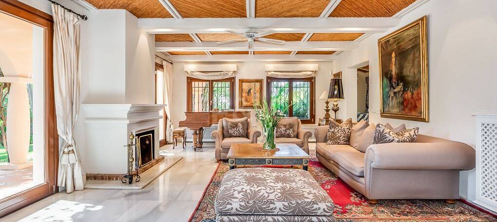 Eine einzigartige Villa mit Gästehaus auf weitläufigem Gelände