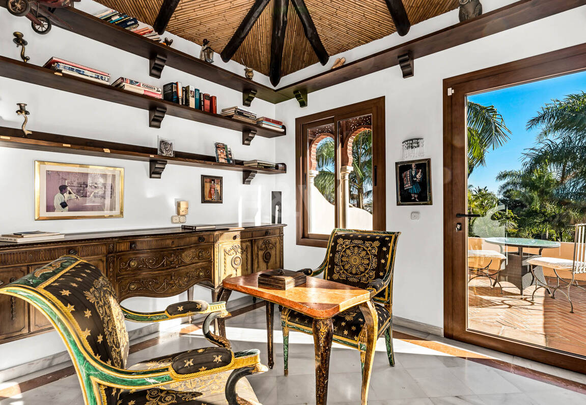 Eine einzigartige Villa mit Gästehaus auf weitläufigem Gelände