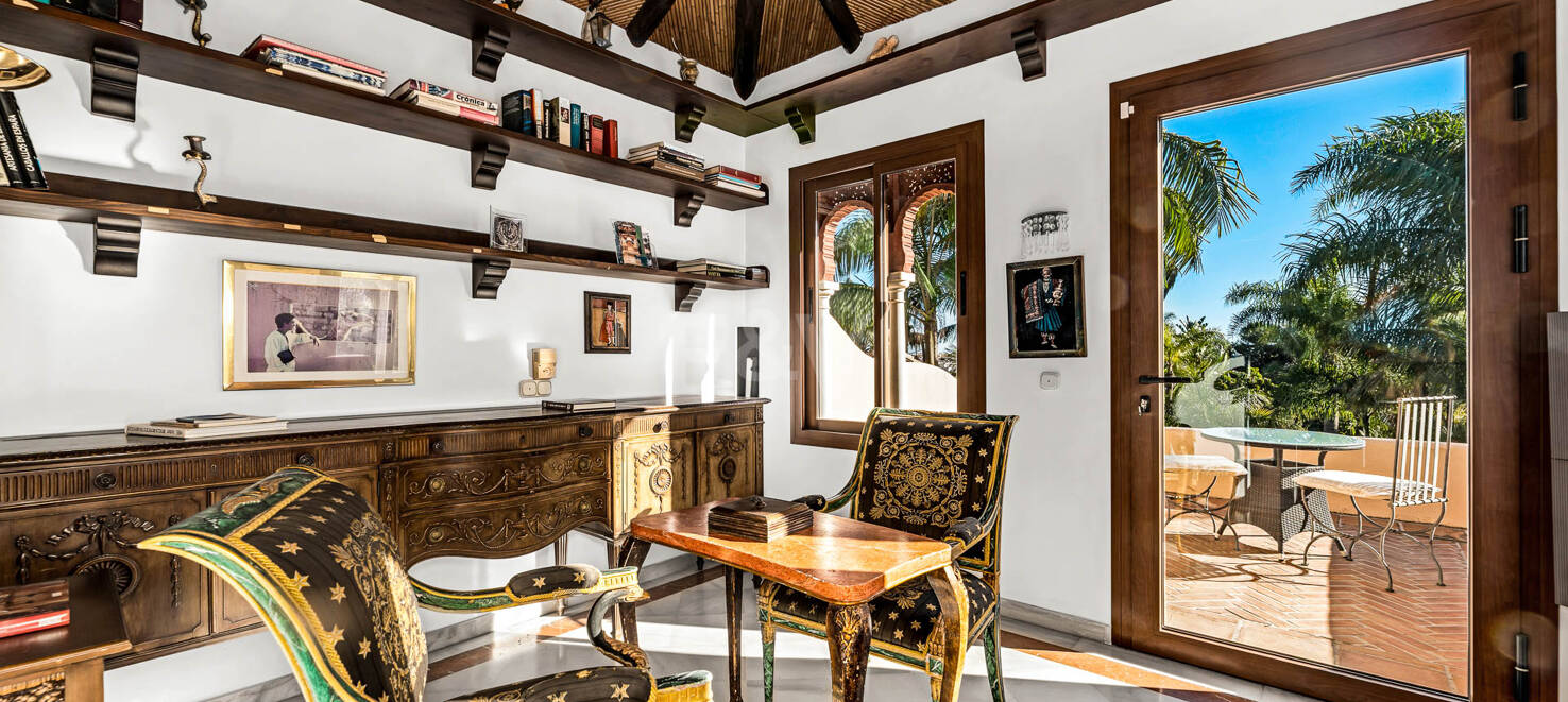 Eine einzigartige Villa mit Gästehaus auf weitläufigem Gelände