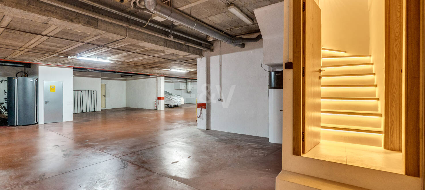 Casa adosada de lujo en Puerto Banús cerca de la playa y el puerto deportivo