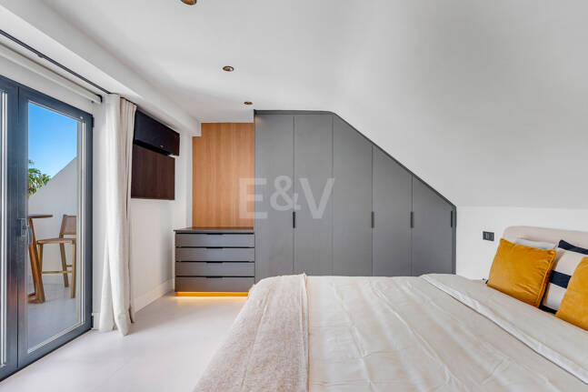 Luxus Townhouse in Puerto Banús nahe Strand & Yachthafen