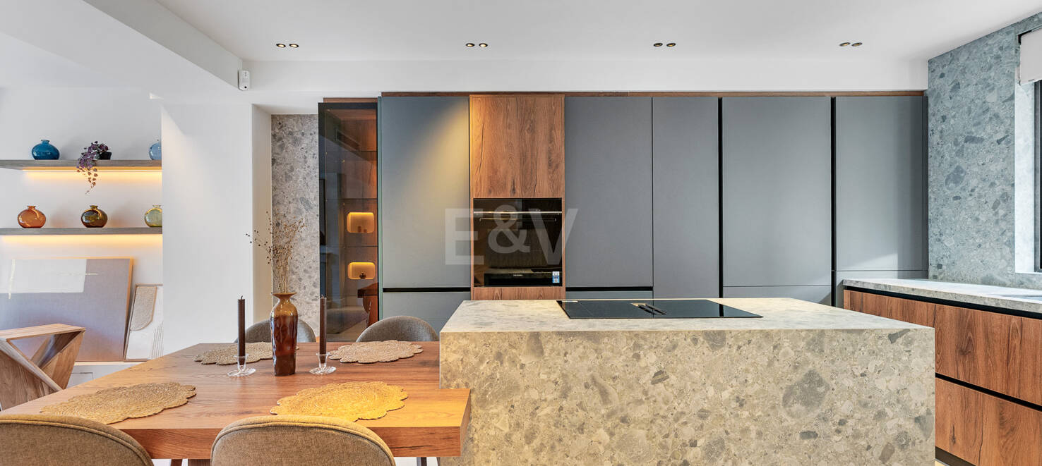 Casa adosada de lujo en Puerto Banús cerca de la playa y el puerto deportivo