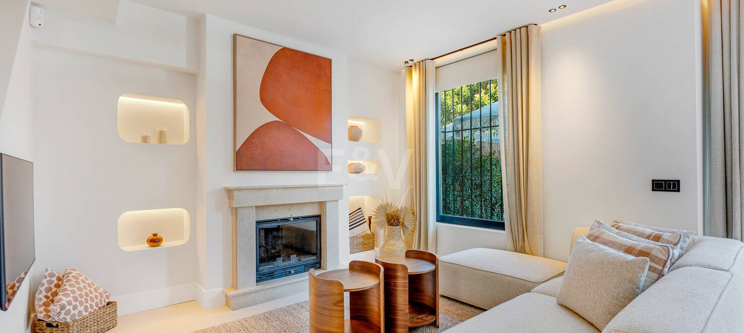 Casa adosada de lujo en Puerto Banús cerca de la playa y el puerto deportivo