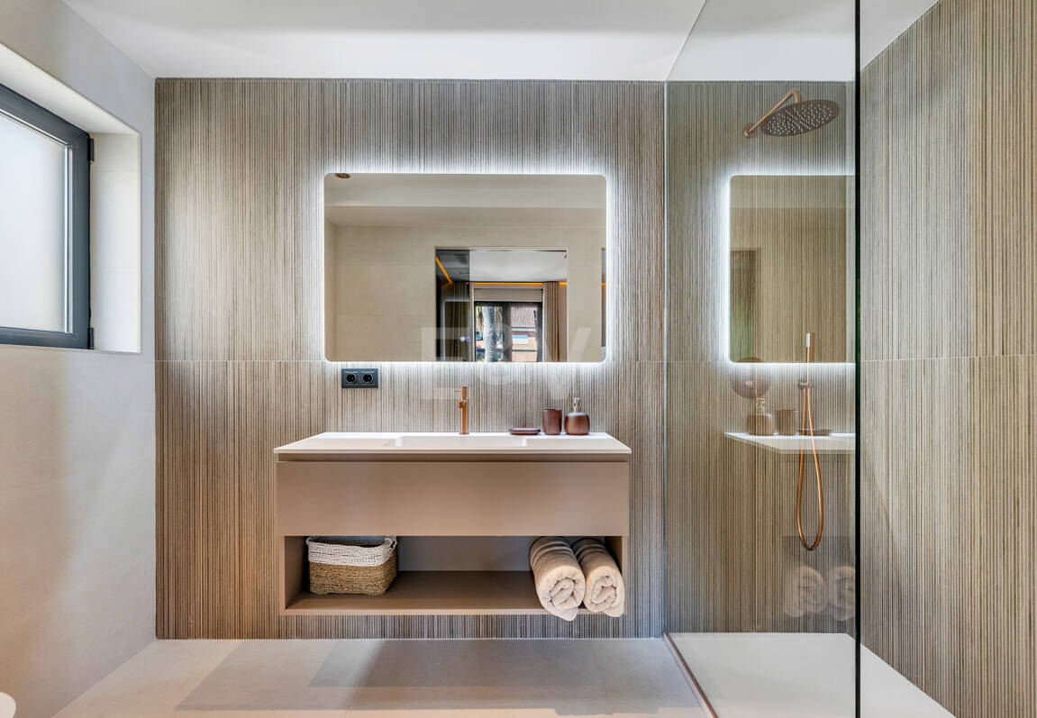 Luxus Townhouse in Puerto Banús nahe Strand & Yachthafen