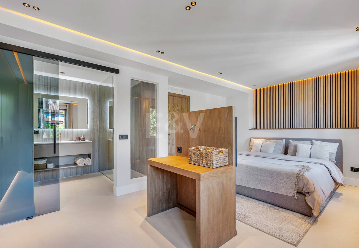 Luxus Townhouse in Puerto Banús nahe Strand & Yachthafen