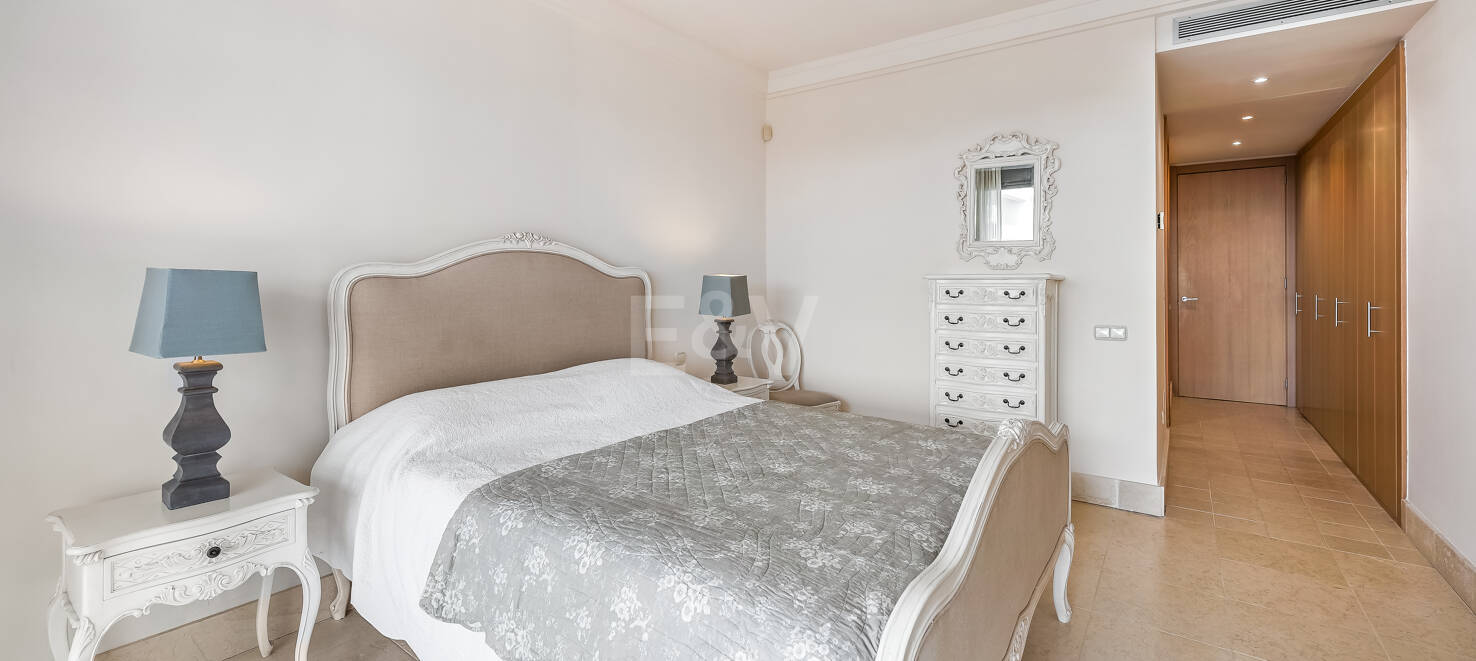 Appartement vue sur la mer dans le club exclusif de Los Monteros Hill – piscine, salle de gym & 24h Sécurité