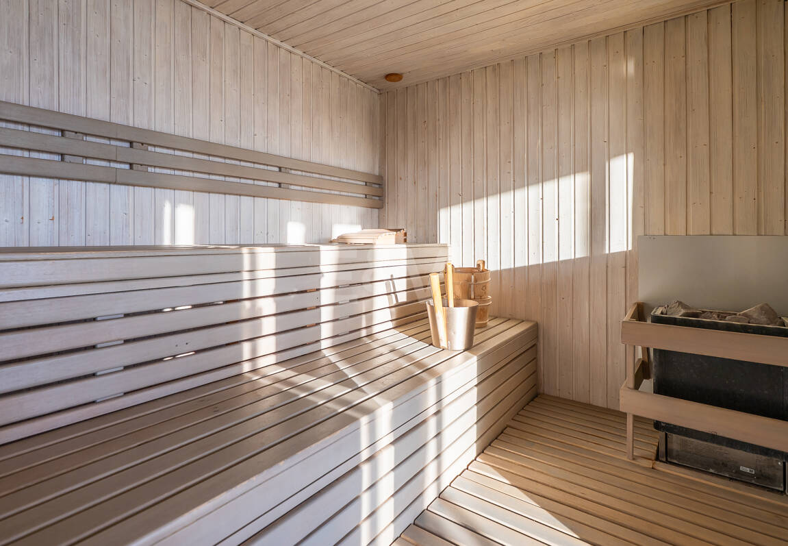 Apartamento con vistas al mar en el exclusivo recinto cerrado Los Monteros Hill Club, con piscina, gimnasio y seguridad las 24 horas