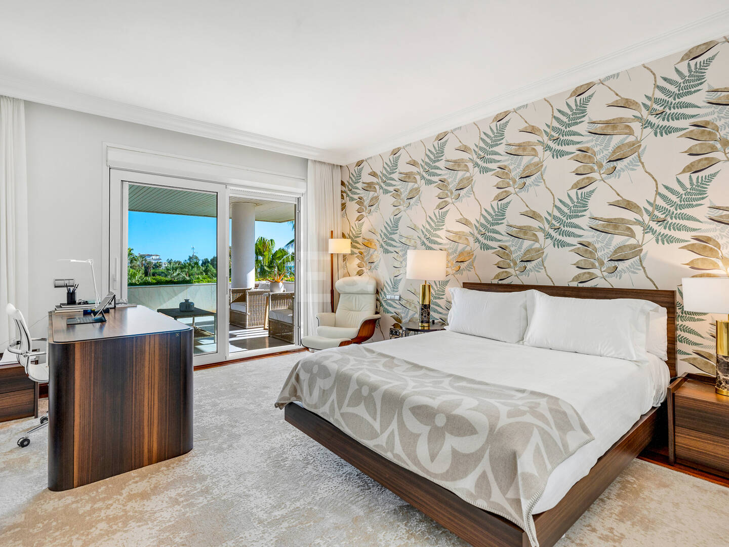 Luxuswohnung mit Meerblick in exklusiver Strandwohnanlage