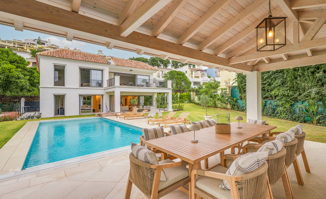 Modern Masterpiece Overlooking the Greens of Los Arqueros