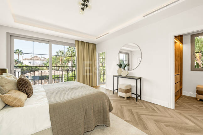 Brandneue Designervilla mit Passivhaus-Effizienz in Los Arqueros